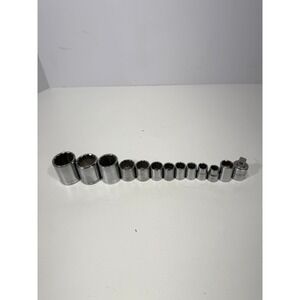 Craftsman 12 Point Metric Socket Set 9mm-22mm with Drive Adapter 13 Pieces